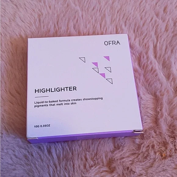 OFRA Highlighter-Retrograde Split - Picture 2 of 3